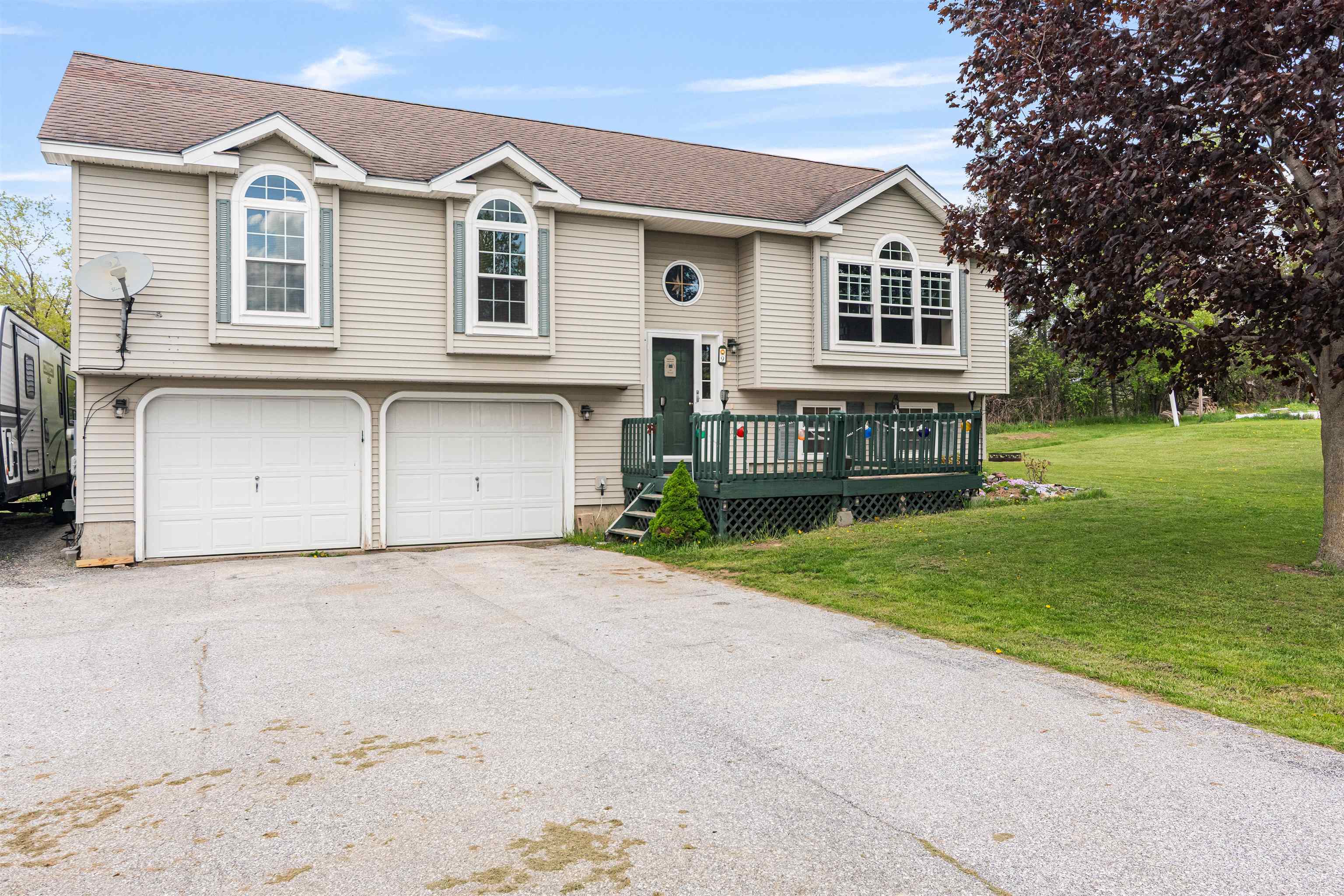 Property Photo: 9 Tanglewood Drive VT 05478