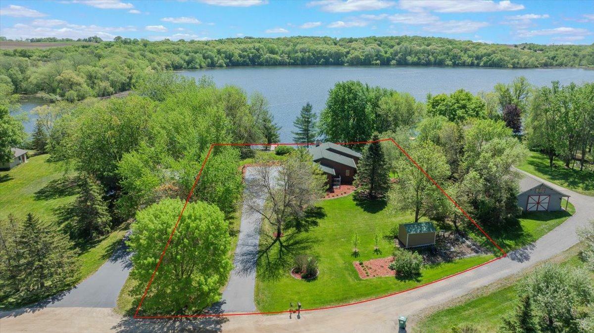Property Photo: 24944 729th Avenue MN 55325