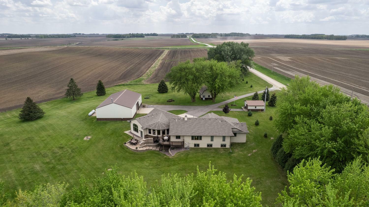 Property Photo: 7740 60th Avenue SW MN 55902