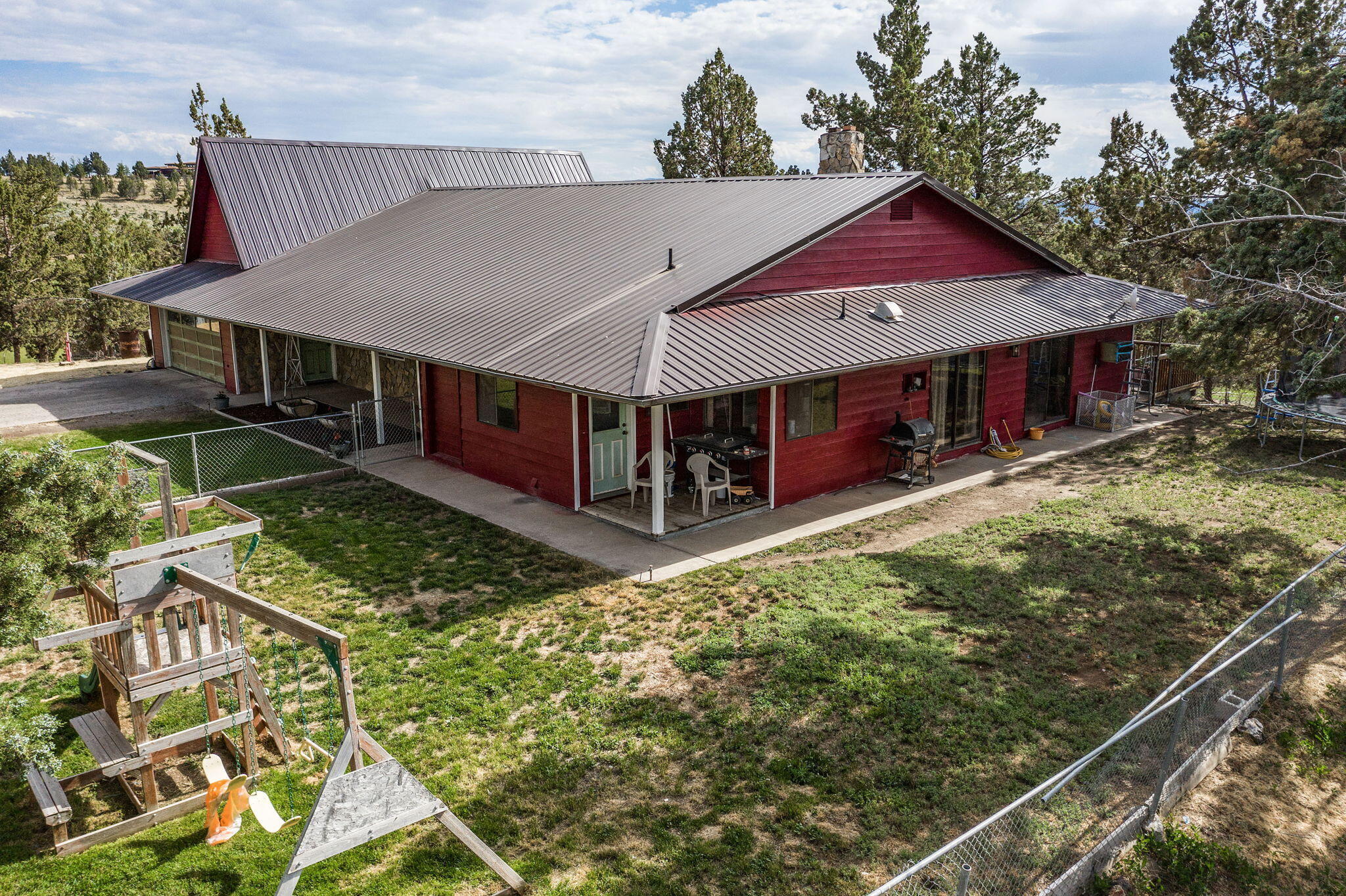 8010 NW Marilyn Way  Prineville OR 97754 photo