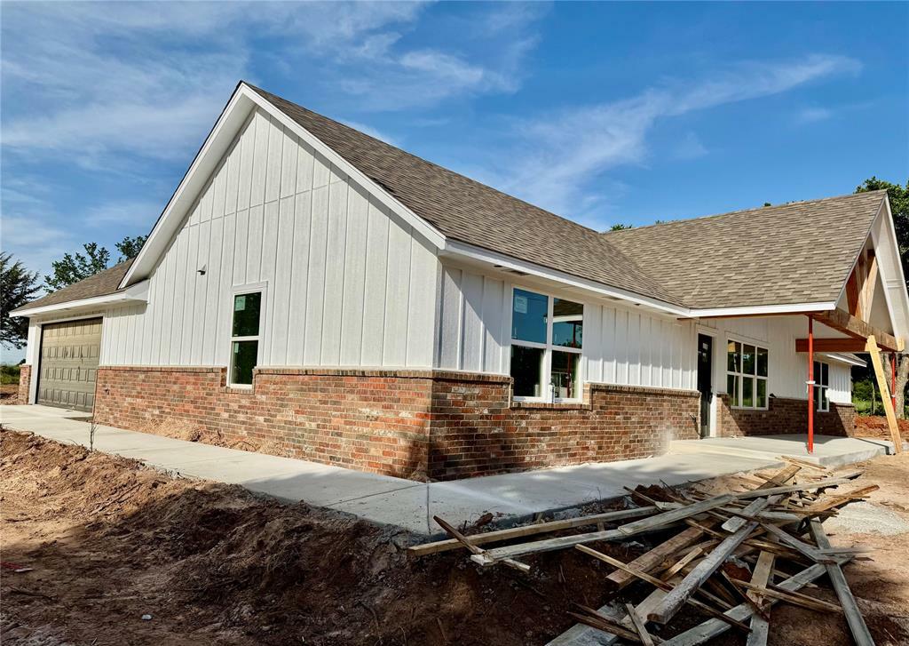 Property Photo: 11758 Wrangler Road OK 73010