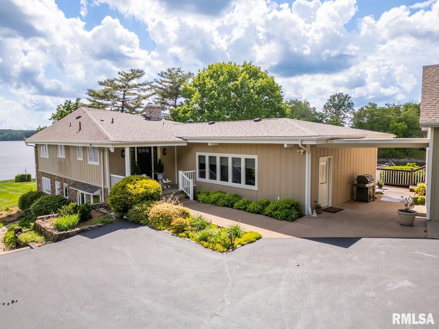 Property Photo: 12687 N Shoreland Drive IL 62959