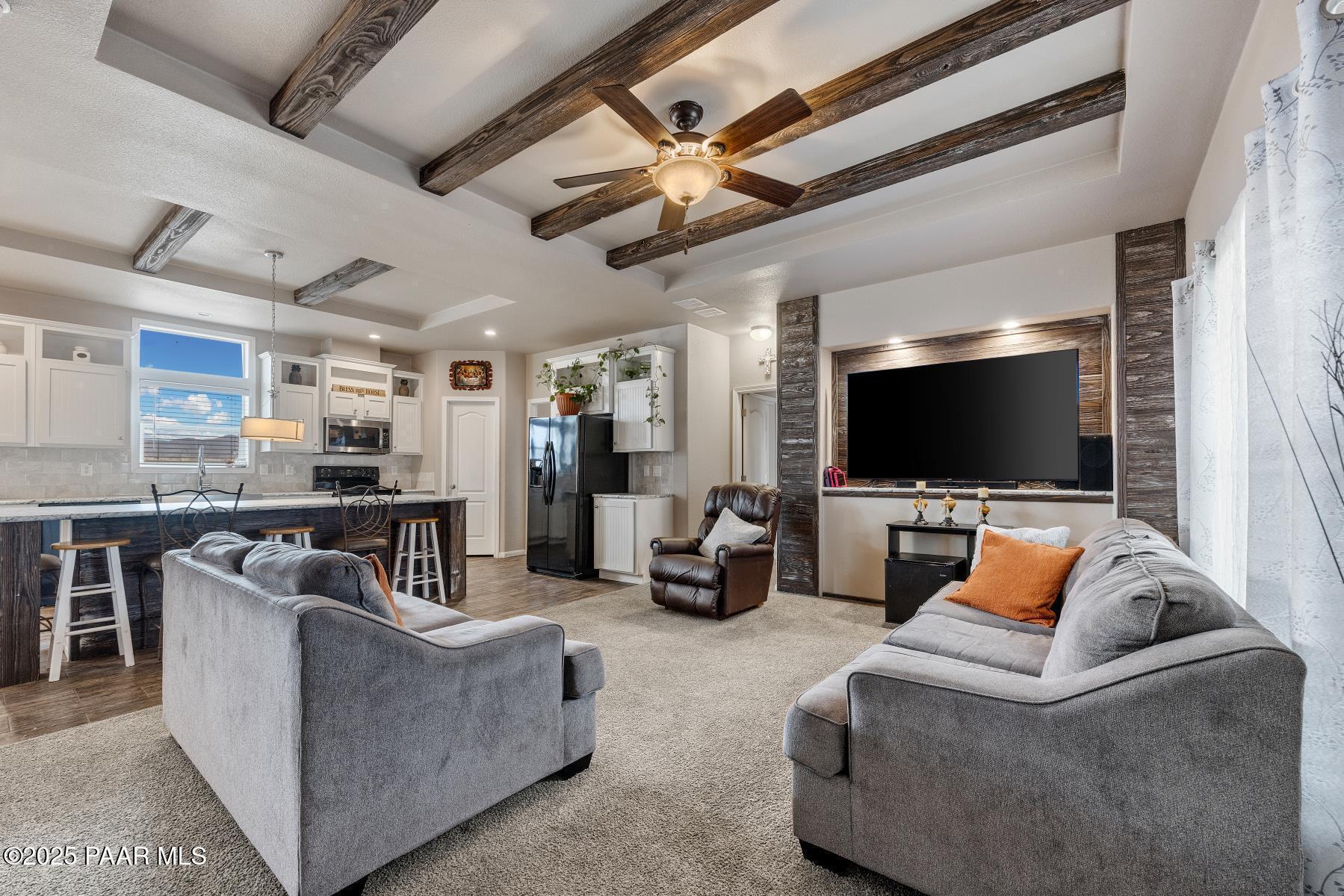 Property Photo: 2460 W Hard Cider Trail AZ 86334
