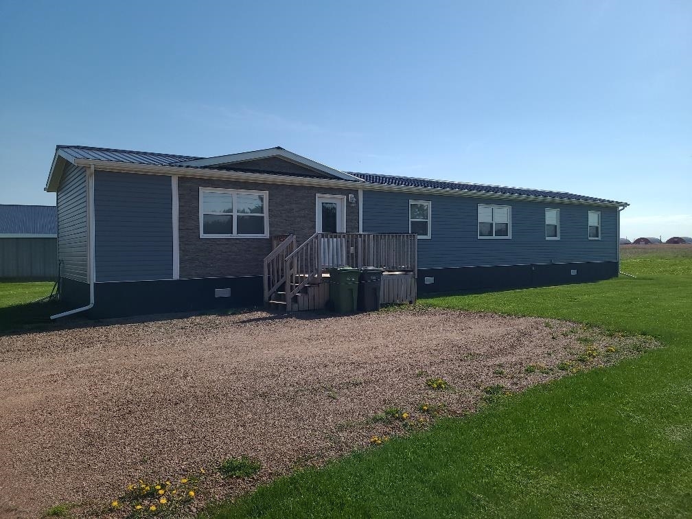 Photo de la propriété: 25871 Rte 2 PE C0B 1M0