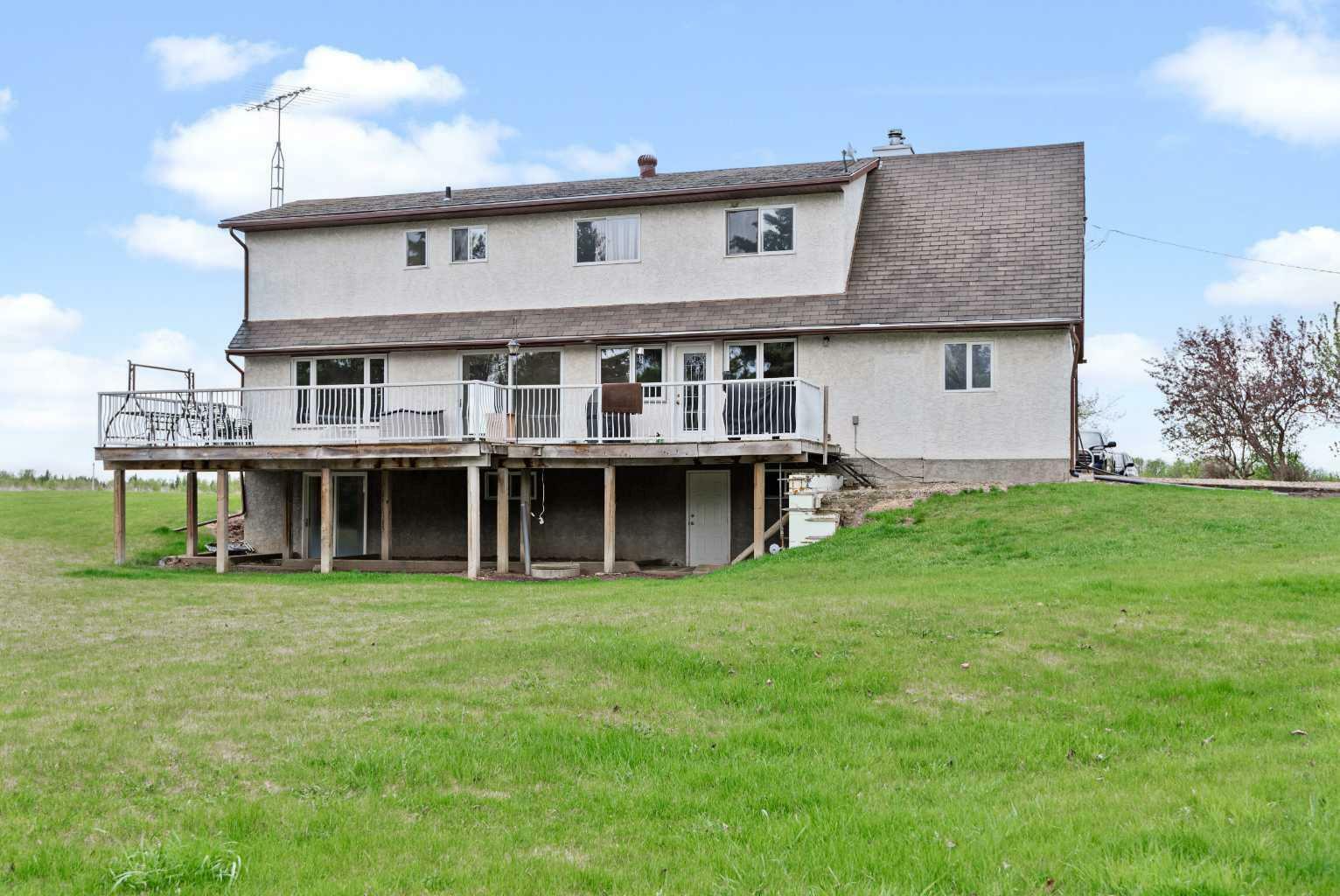 Property Photo: 13058 Highway 611 AB T0C 0M0