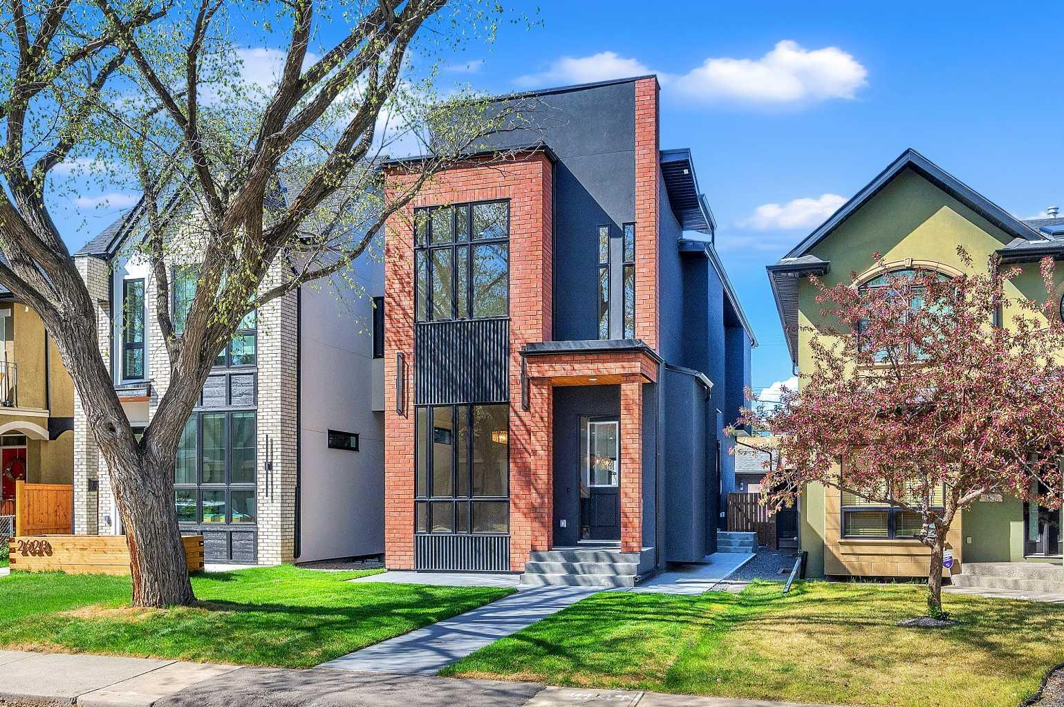 Property Photo: 2626 4 Avenue NW AB T2N 0P6