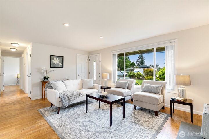 Property Photo:  3909  176th Place SW  WA 98037 