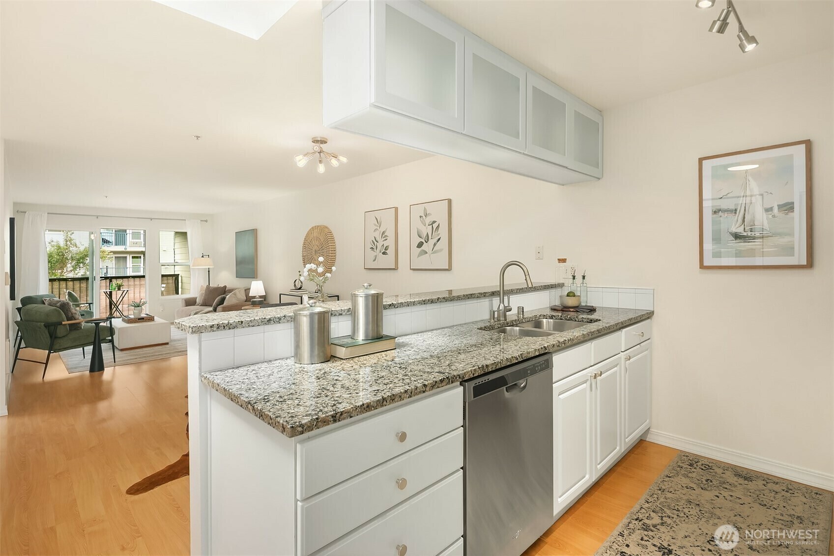 Property Photo: 1819 E Denny Way 303 WA 98122