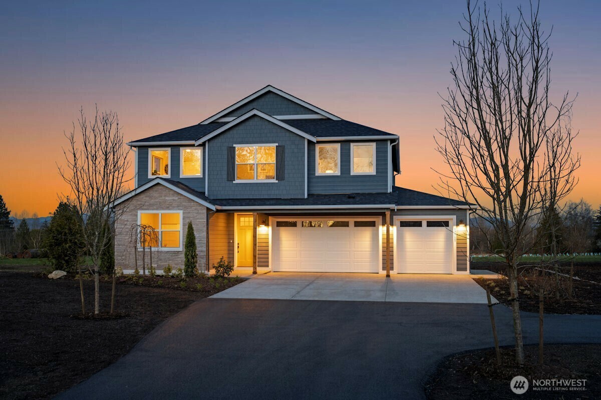 Property Photo: 17711 11th Avenue NE WA 98223