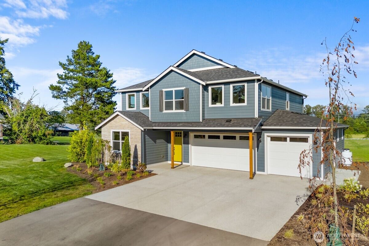 Property Photo:  17711  11th Avenue NE  WA 98223 