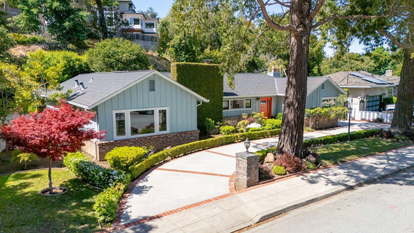 Property Photo: 60 El Cerrito Avenue CA 94402