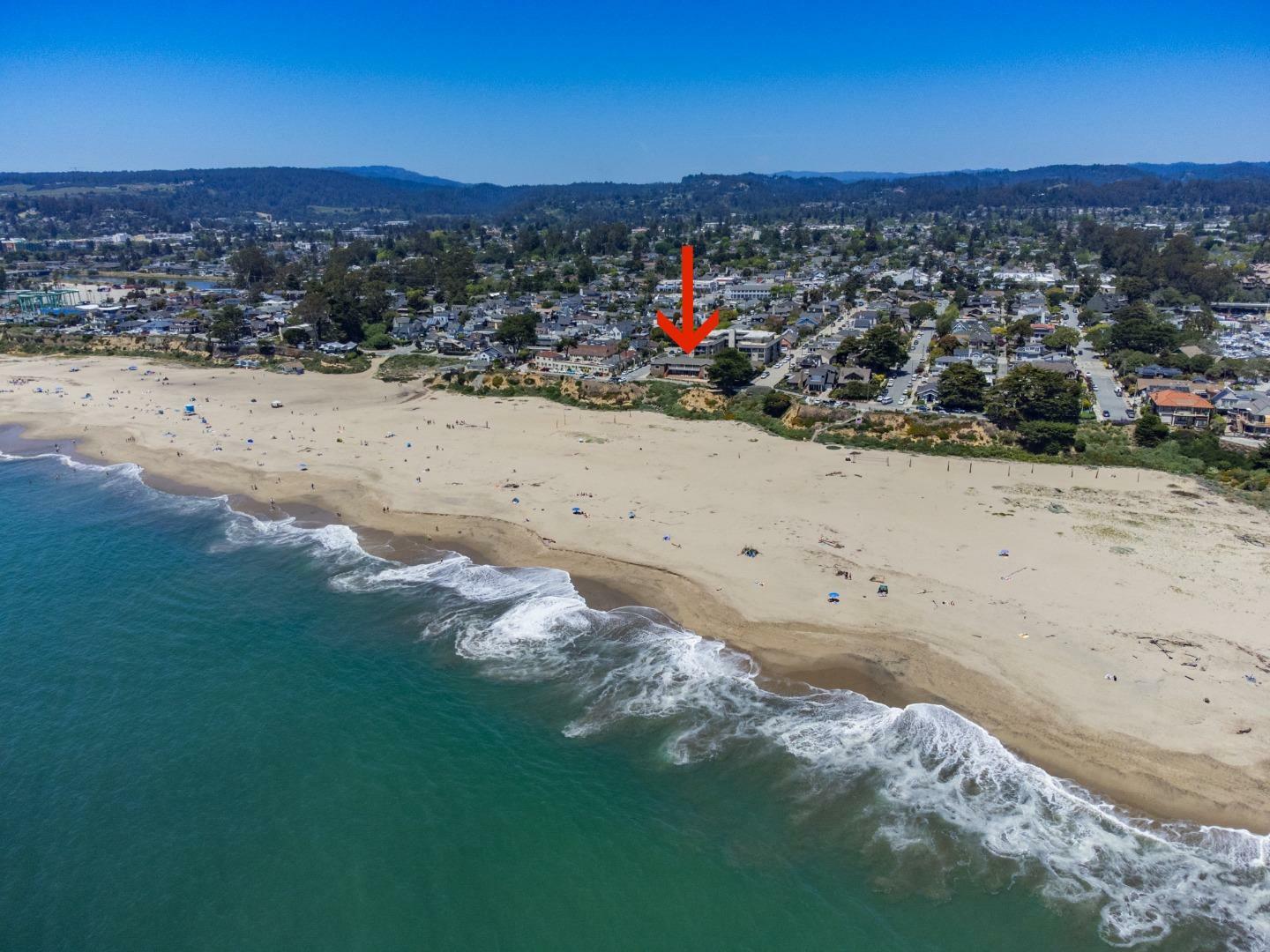 Property Photo:  1703 East Cliff Drive  CA 95062 