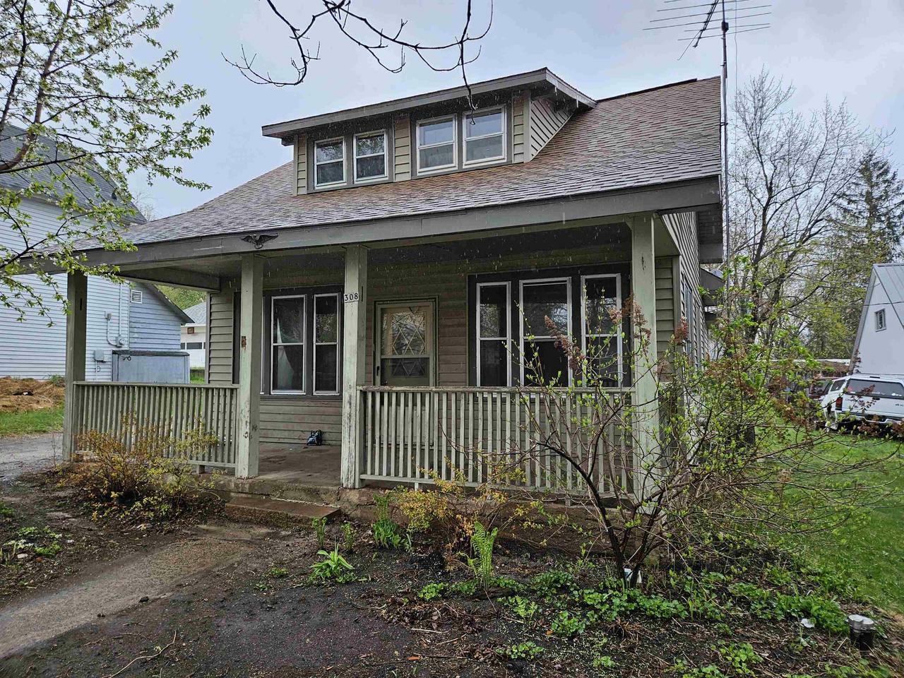 Property Photo: 308 West Prospect Street WI 53930
