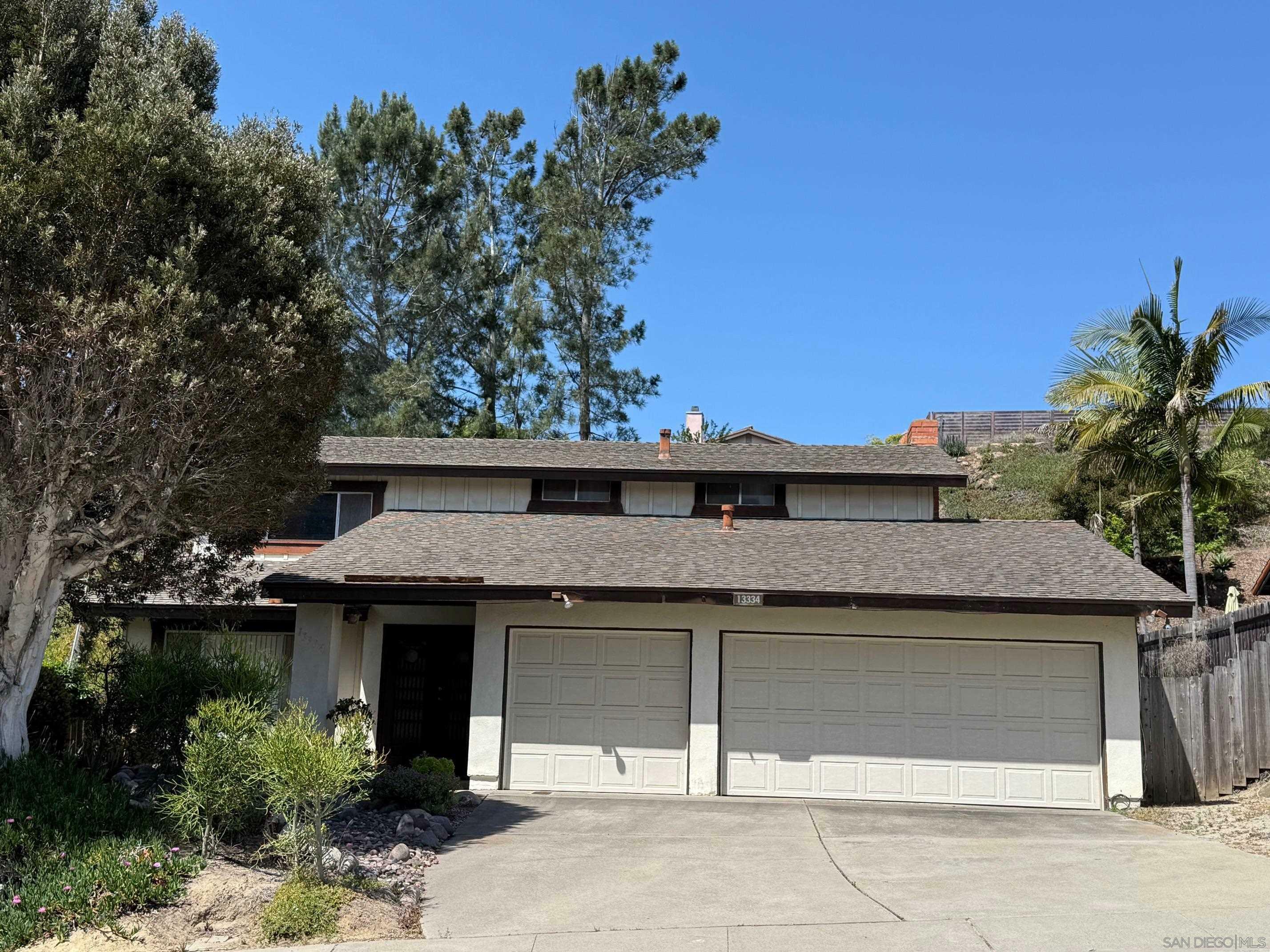 Property Photo: 13334 Barbados Way CA 92014