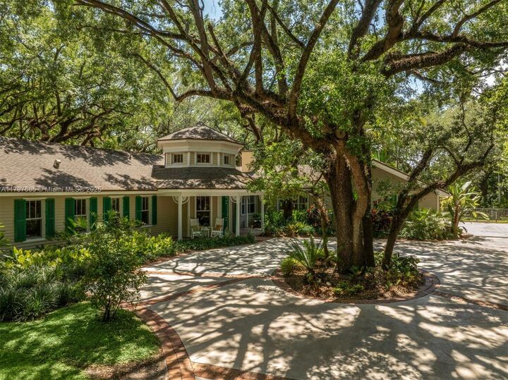Property Photo: 7400 SW 47th Ct FL 33143