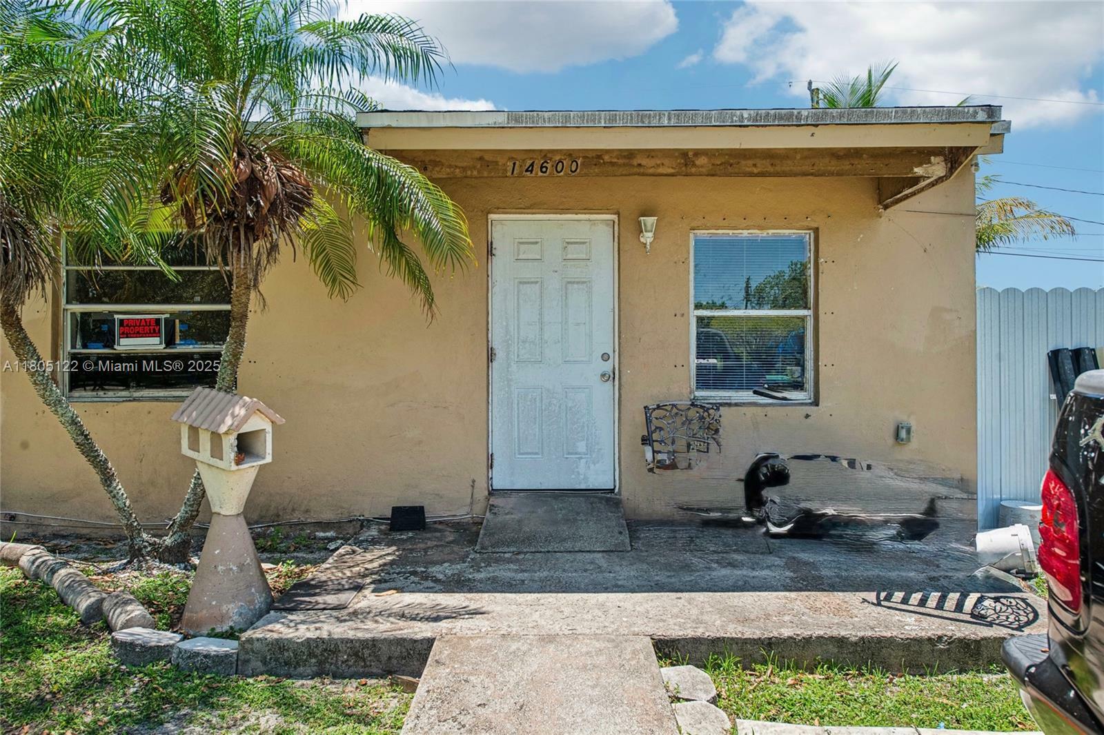 Property Photo: 14600 Harrison St FL 33176