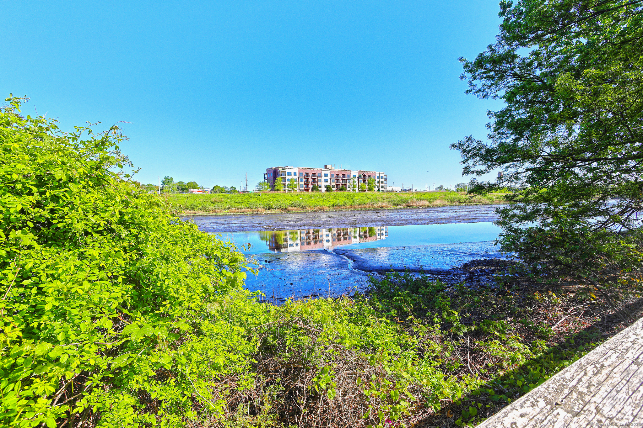 Property Photo: 3250 Fairfield Avenue Apt 302 CT 06605