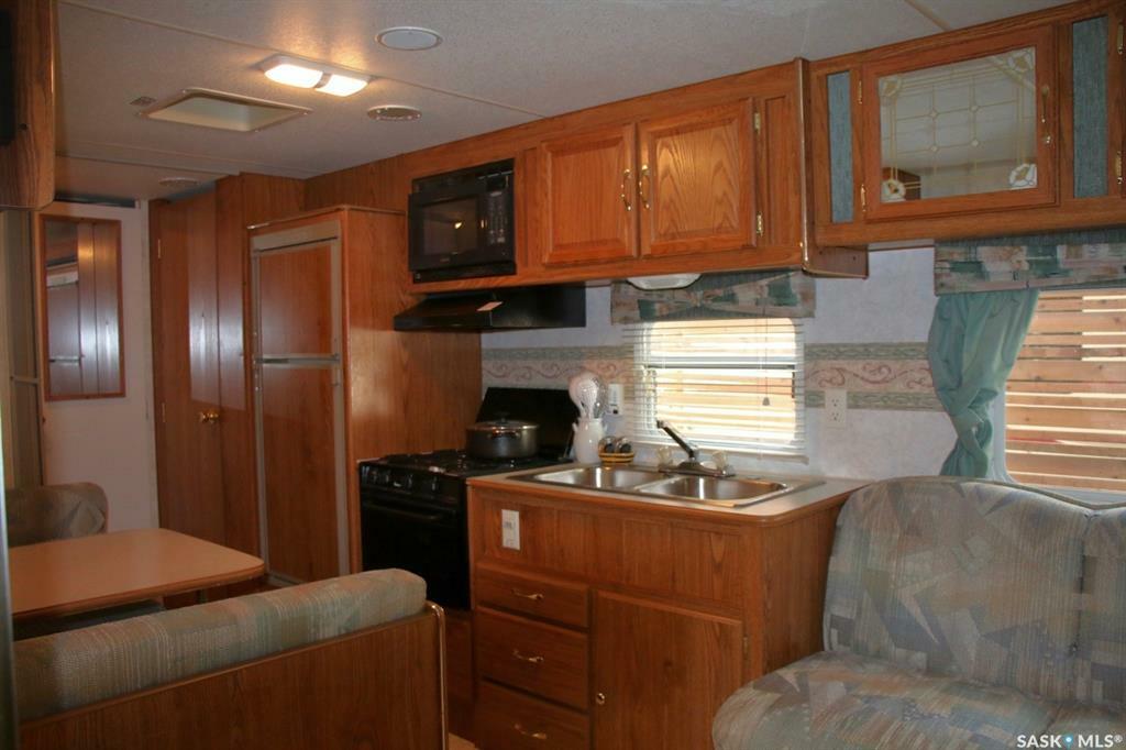 Property Photo: Beach Rv R Lake Address 18 Poplar SK