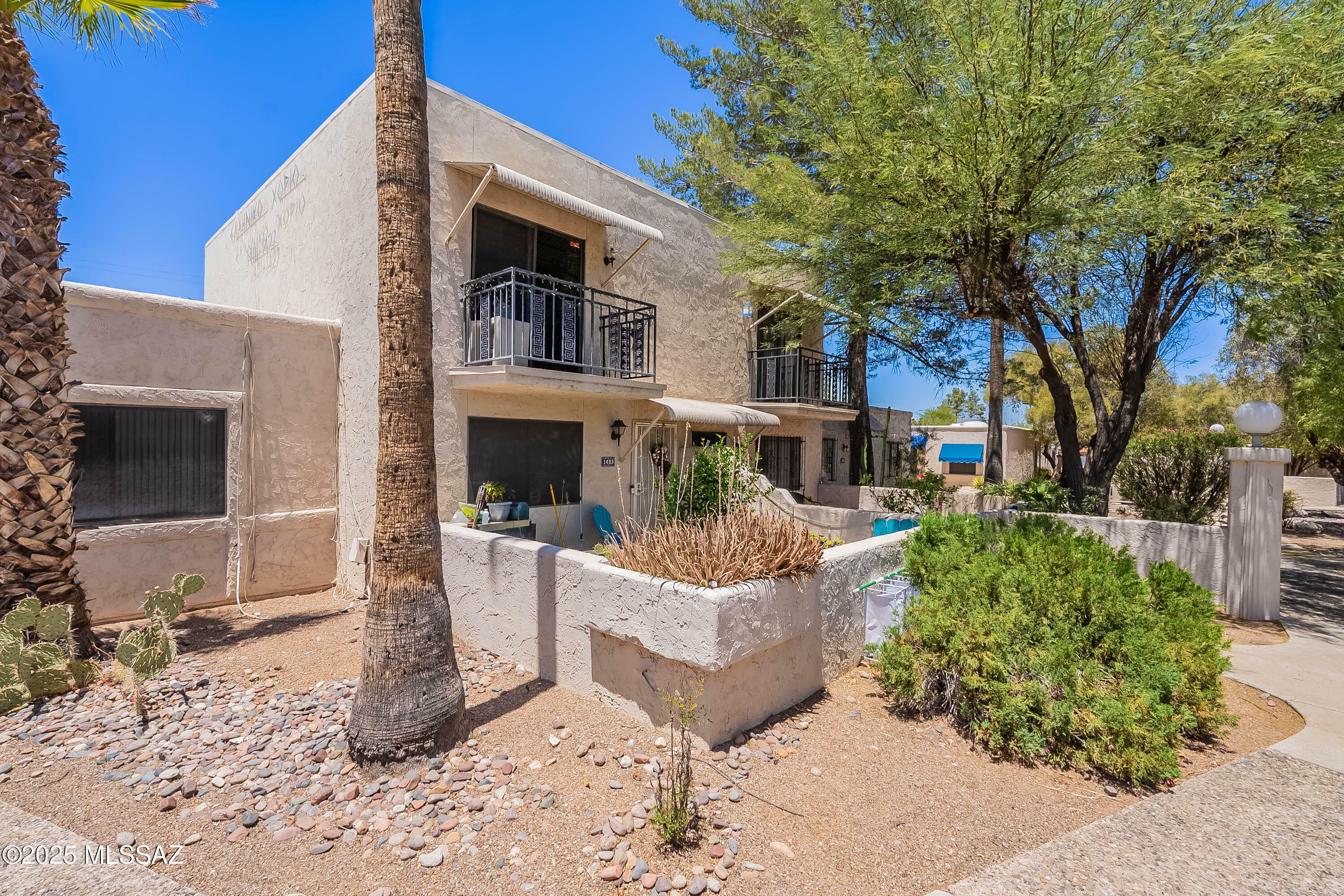 Property Photo: 1403 E Fort Lowell Road AZ 85719