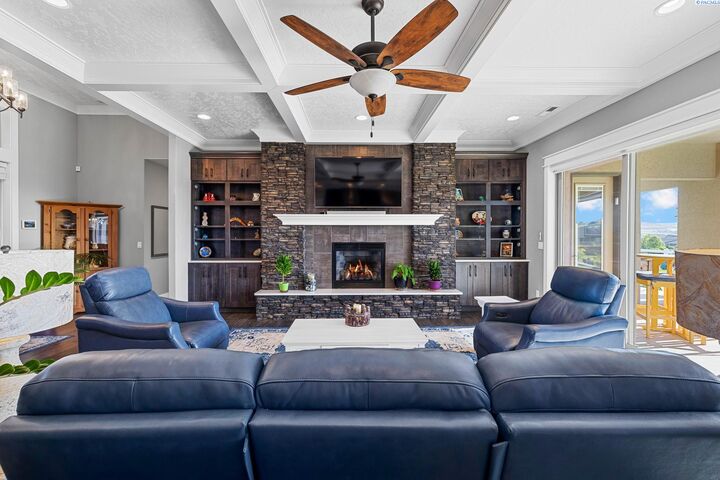 3006 N Bermuda Rd  Kennewick WA 99338 photo