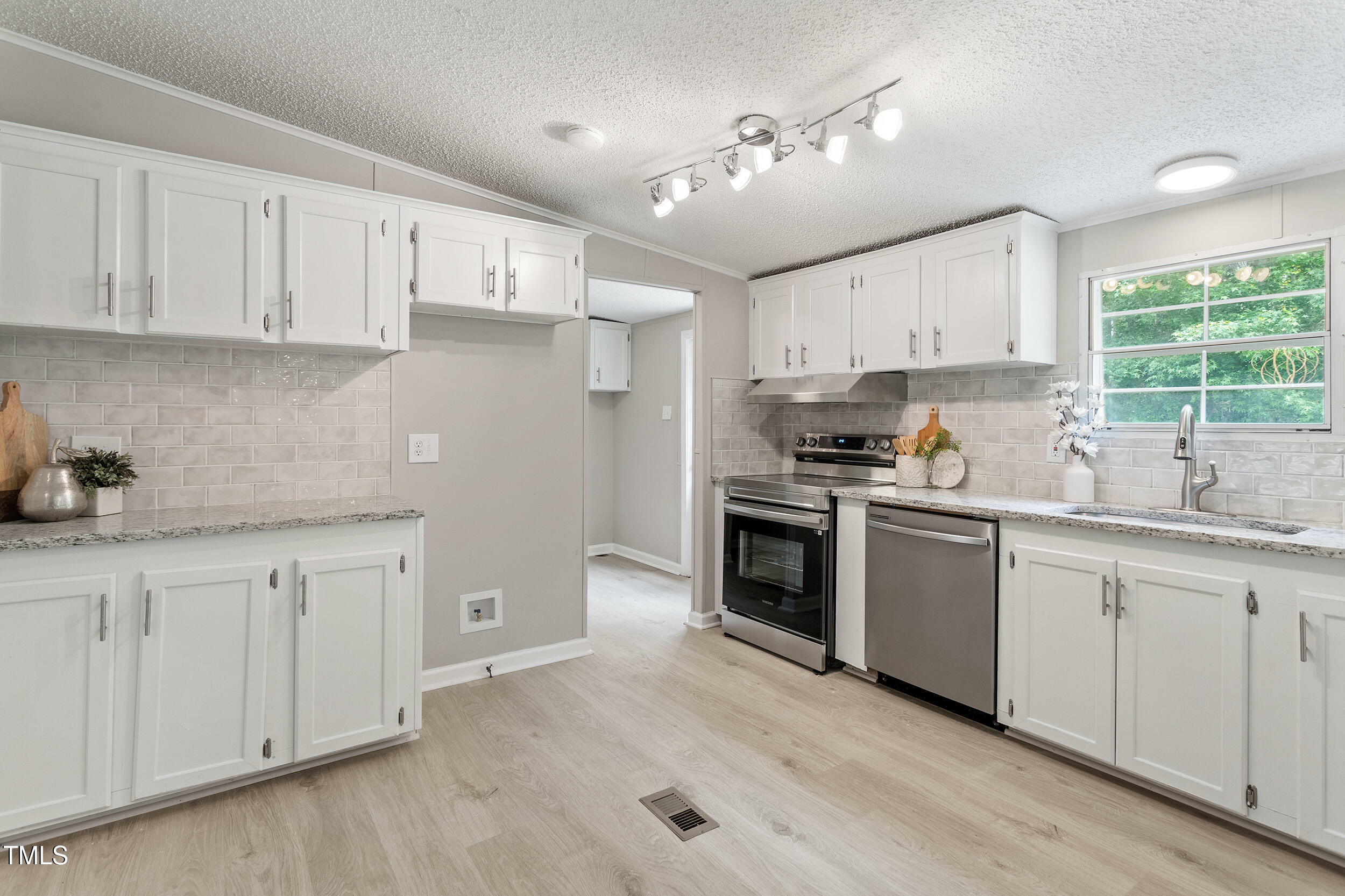 Property Photo: 113 Winding Creek Drive NC 27596