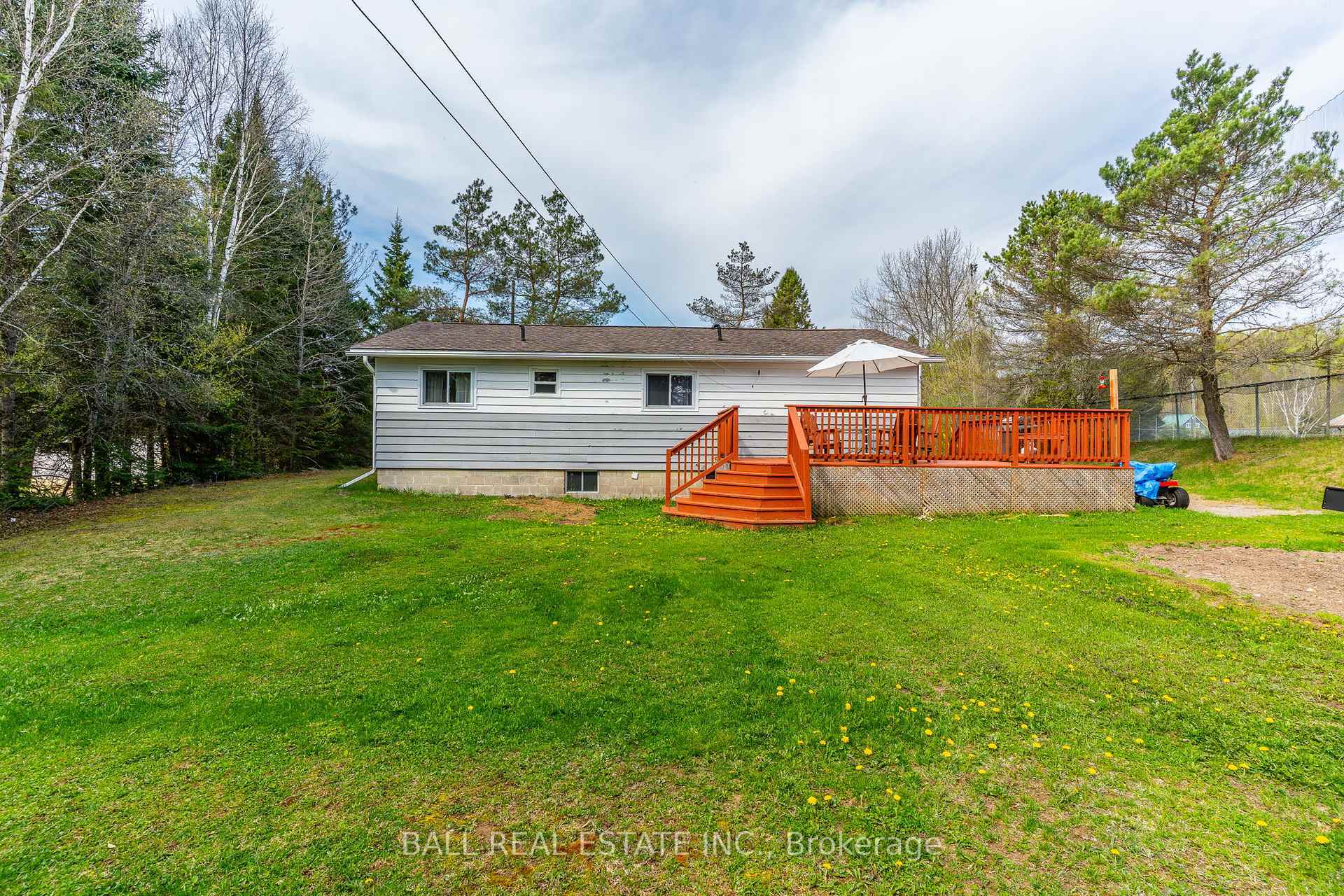 Property Photo: 1039 Rainbow Drive ON K0L 1X0