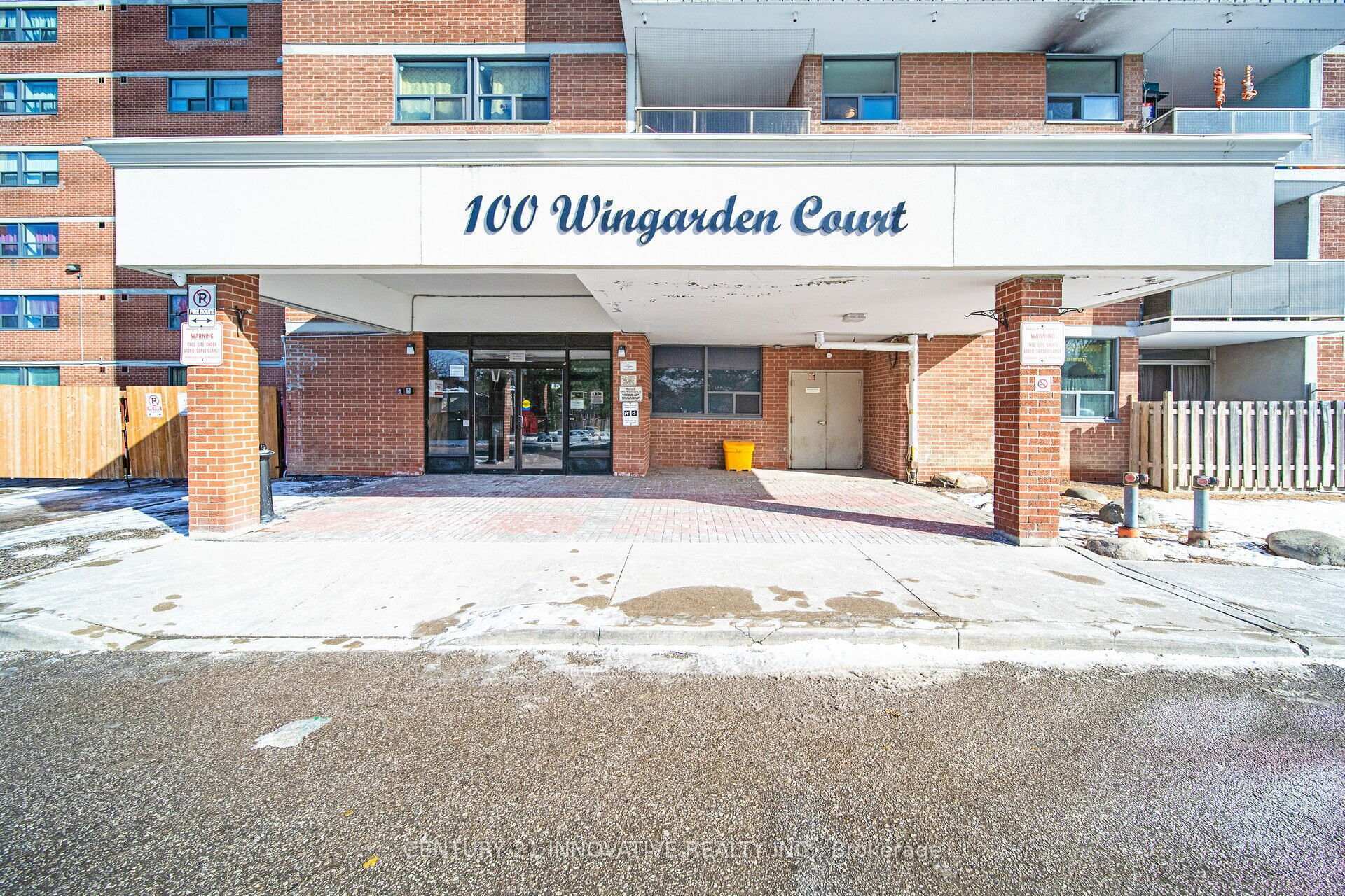 Photo de la propriété: 100 Wingarden Court 913 ON M1B 2P4