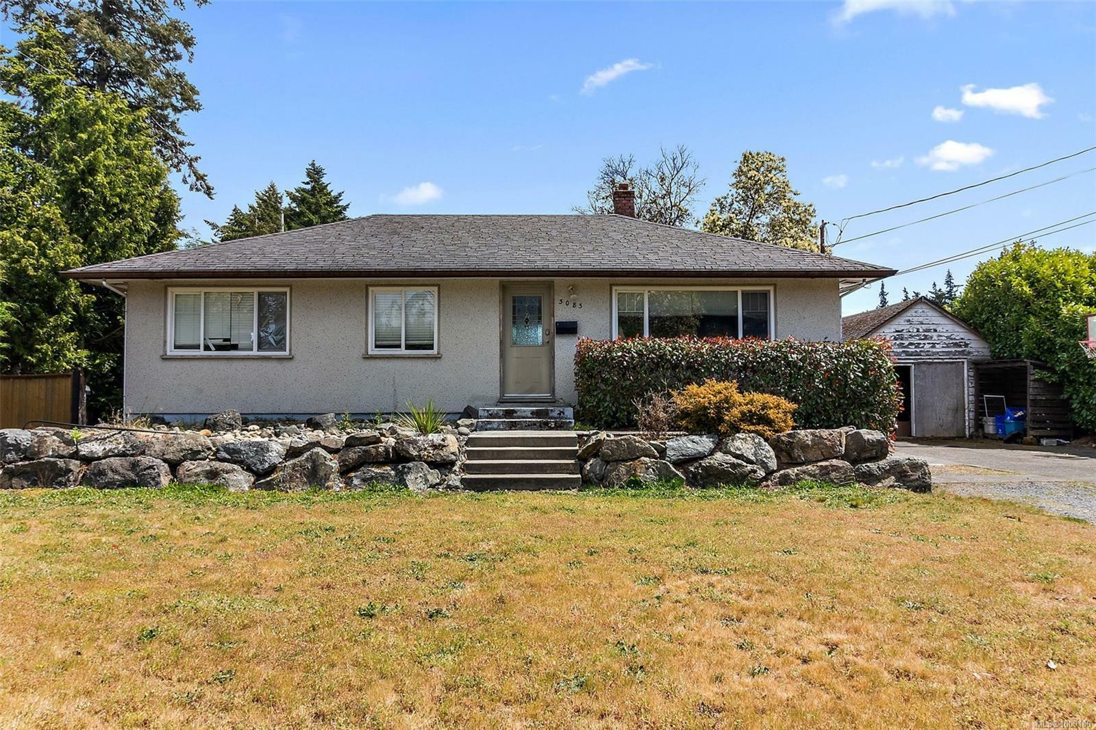 Photo de la propriété: 3083 Volmer Rd BC V9B 2H7