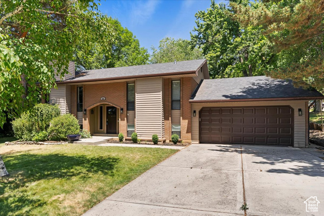 Property Photo: 384 W 4200 N UT 84414