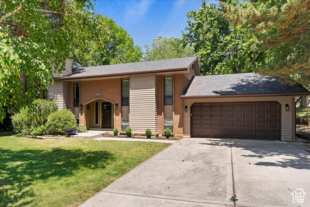 Property Photo: 384 W 4200 N UT 84414