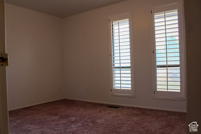 Property Photo:  7420 S 1025 E  UT 84405 