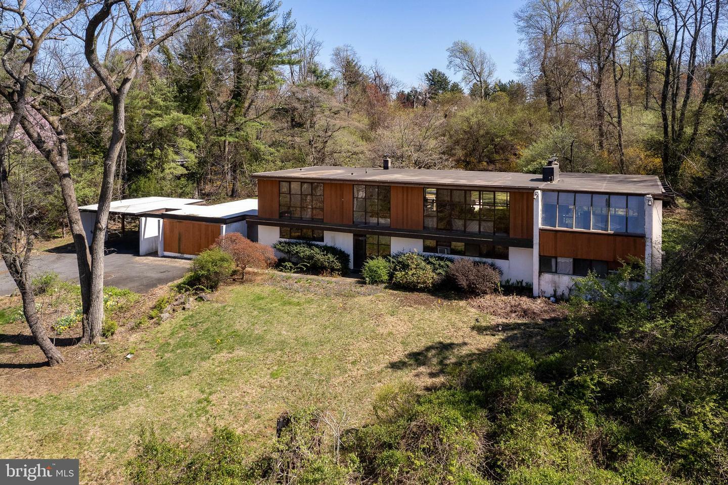 Property Photo: 70 Heather Lane NJ 08540