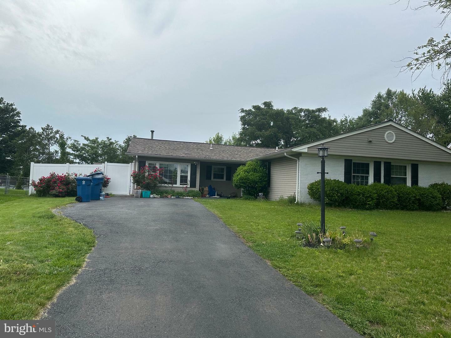 4128 Point Hollow Lane  Fairfax VA 22033 photo