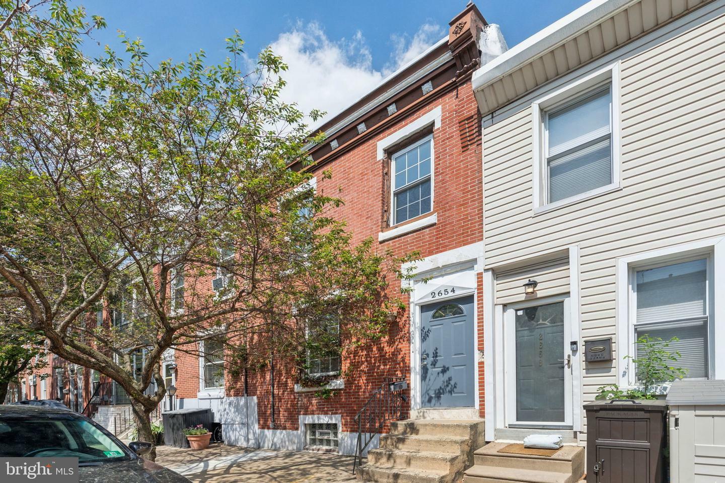 2654 Tulip Street  Philadelphia PA 19125 photo