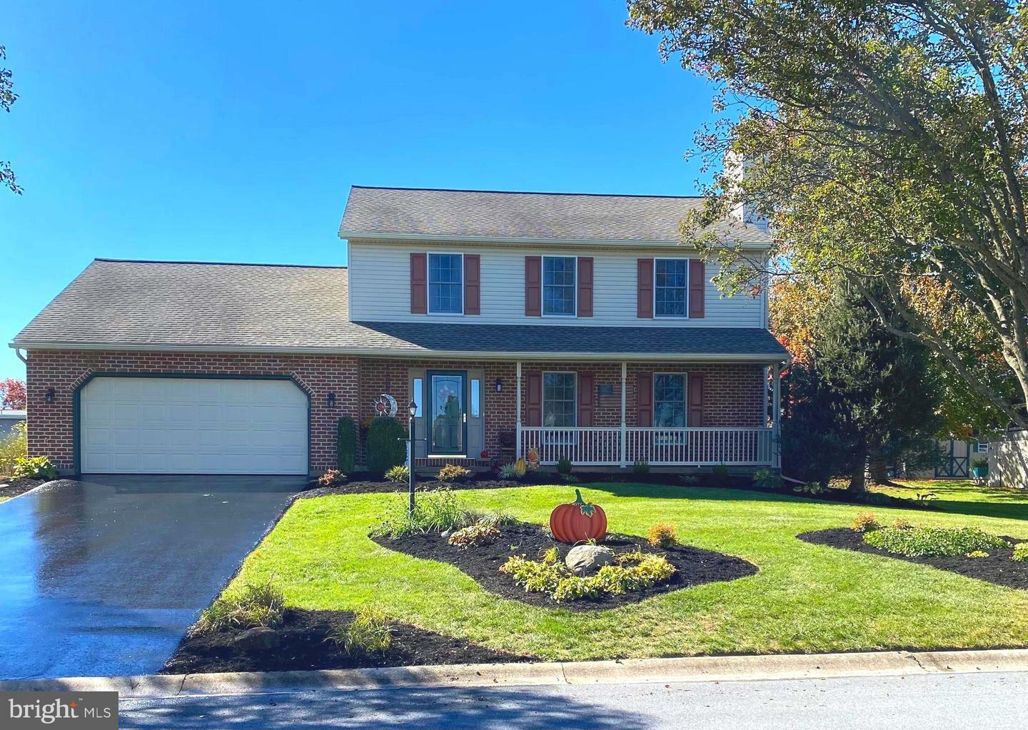 Property Photo: 25 Clover Lane PA 17078