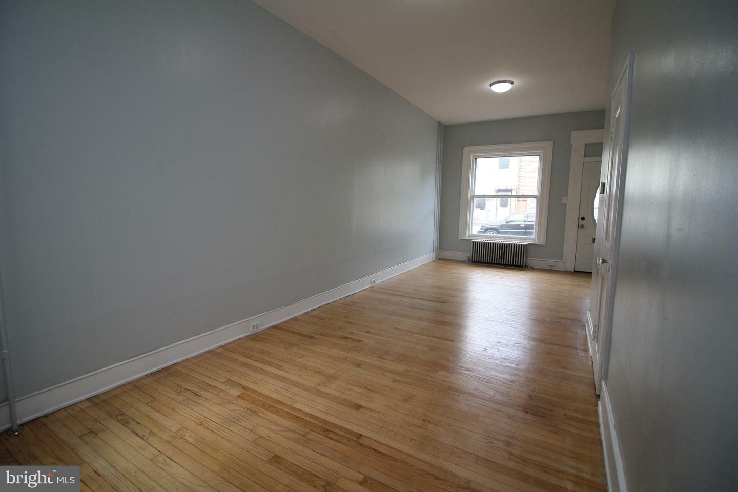 Property Photo: 1048 Chestnut Street PA 19602