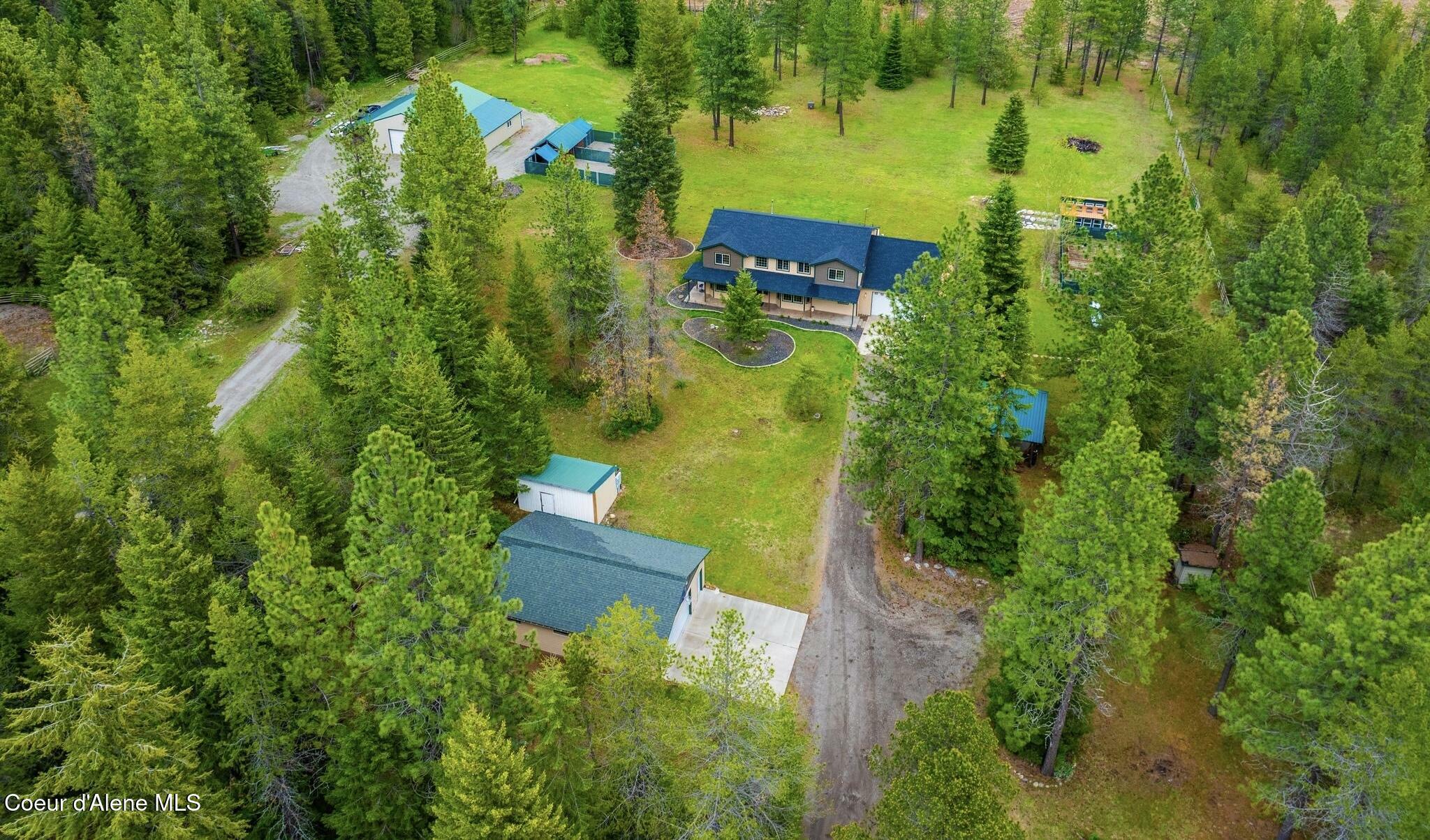 Property Photo:  27464 N Timber Ridge Road  ID 83858 
