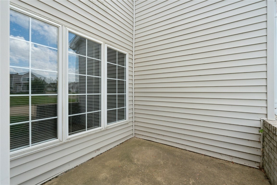 Property Photo: 3035 English Glen Court D7 IA 52302