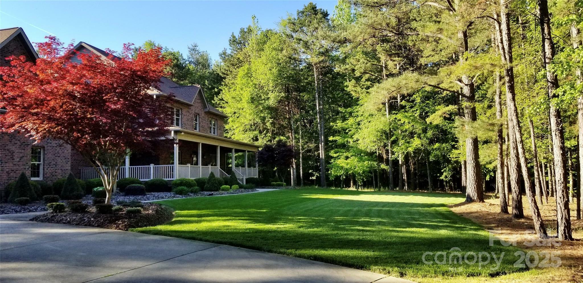 Property Photo: 270 North Street NC 28147