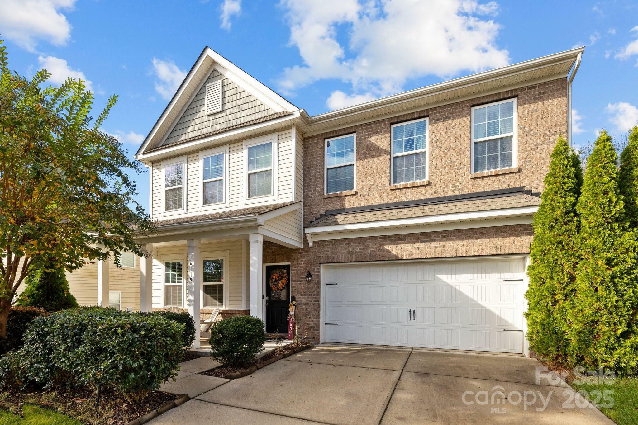 6119 Castlecove Road  Charlotte NC 28278 photo