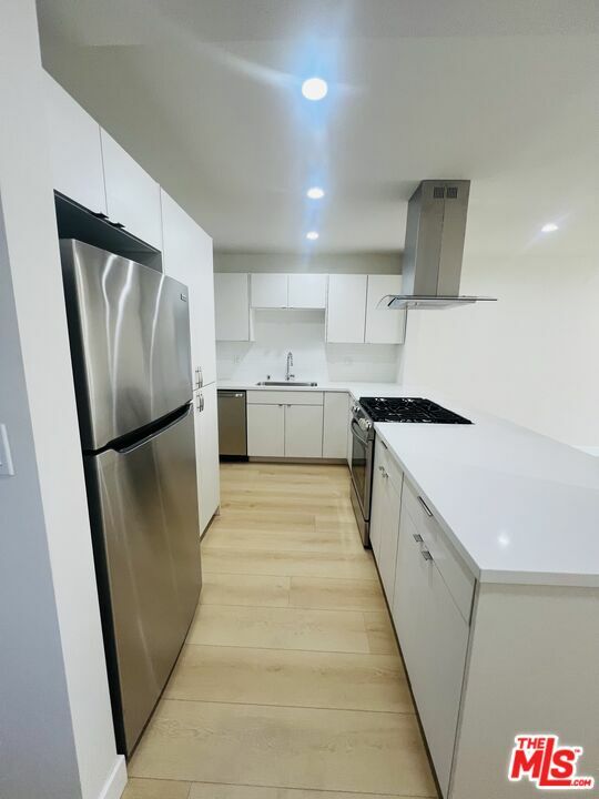 Property Photo: 11635 Mayfield Ave CA 90049