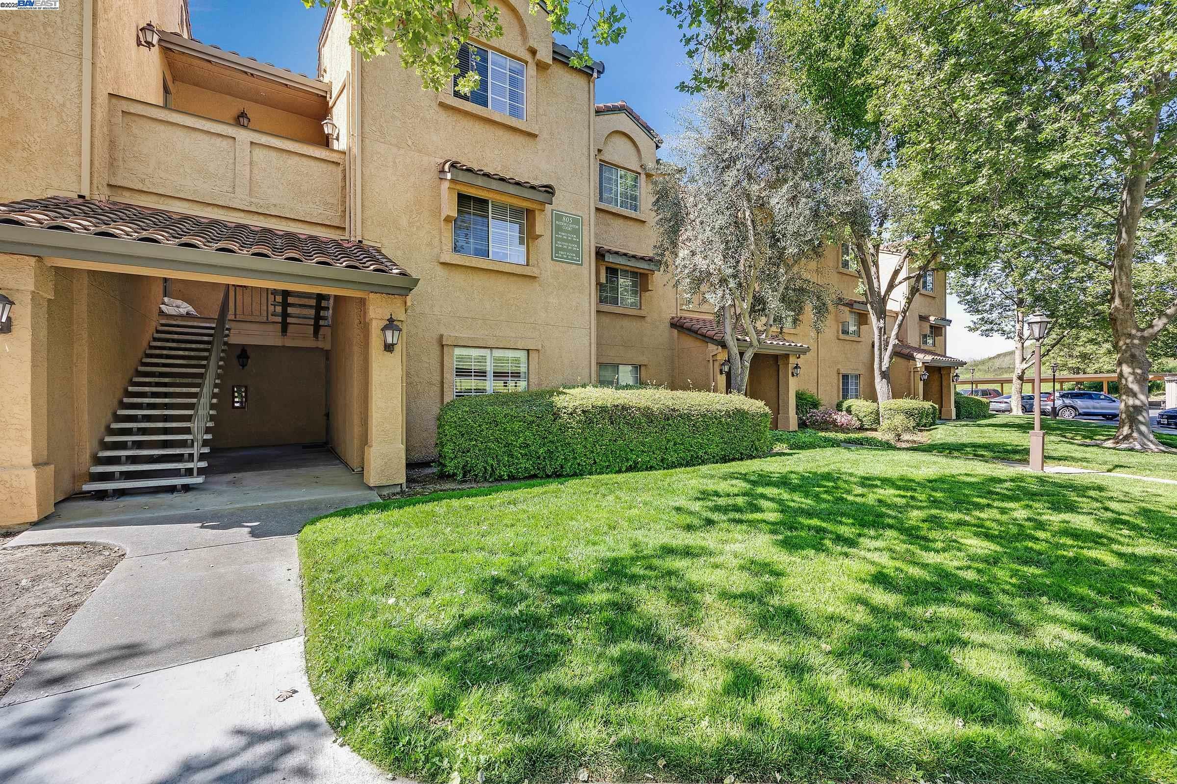 Property Photo: 805 Watson Canyon Court 160 CA 94582