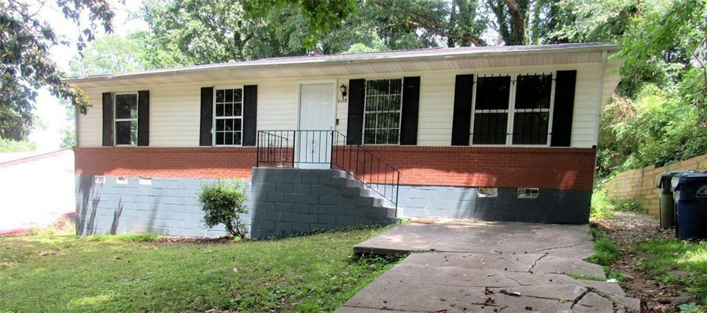 Property Photo: 3086 Lone Oak Avenue SW GA 30354