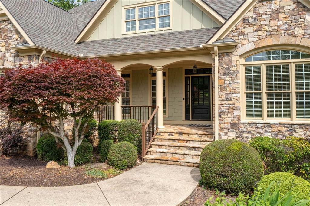 Property Photo: 300 Hemlock Cove GA 30107