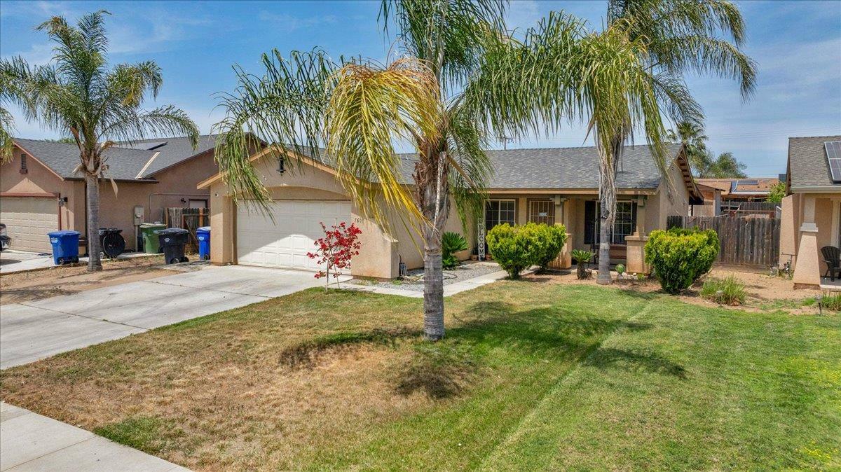 Property Photo:  1601 El Paso  CA 93618 