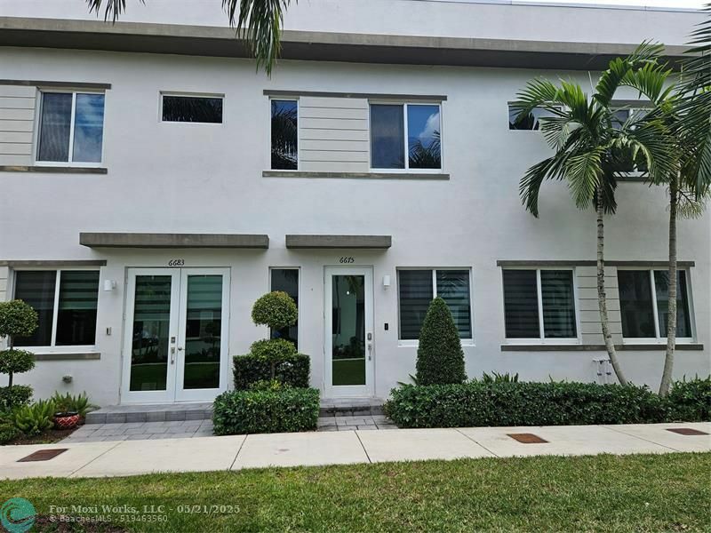 Property Photo: 6675 NW 103rd Pkwy FL 33178