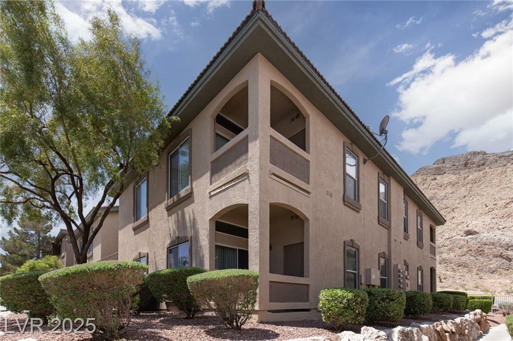 Property Photo: 3545 Cactus Shadow Street 101 NV 89129