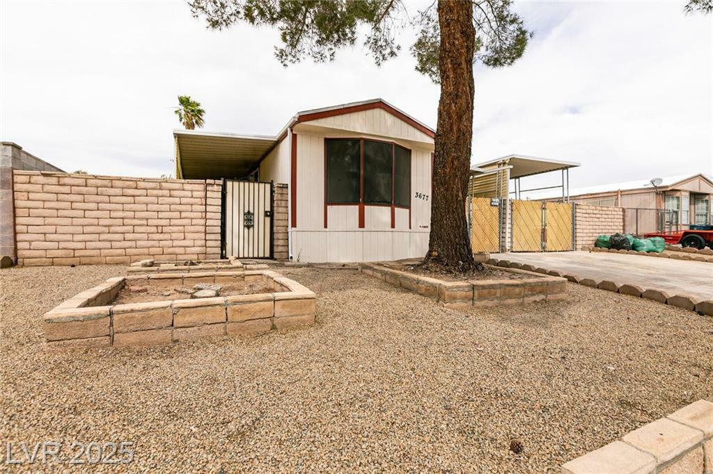 Property Photo: 3677 Arbolado Drive NV 89121
