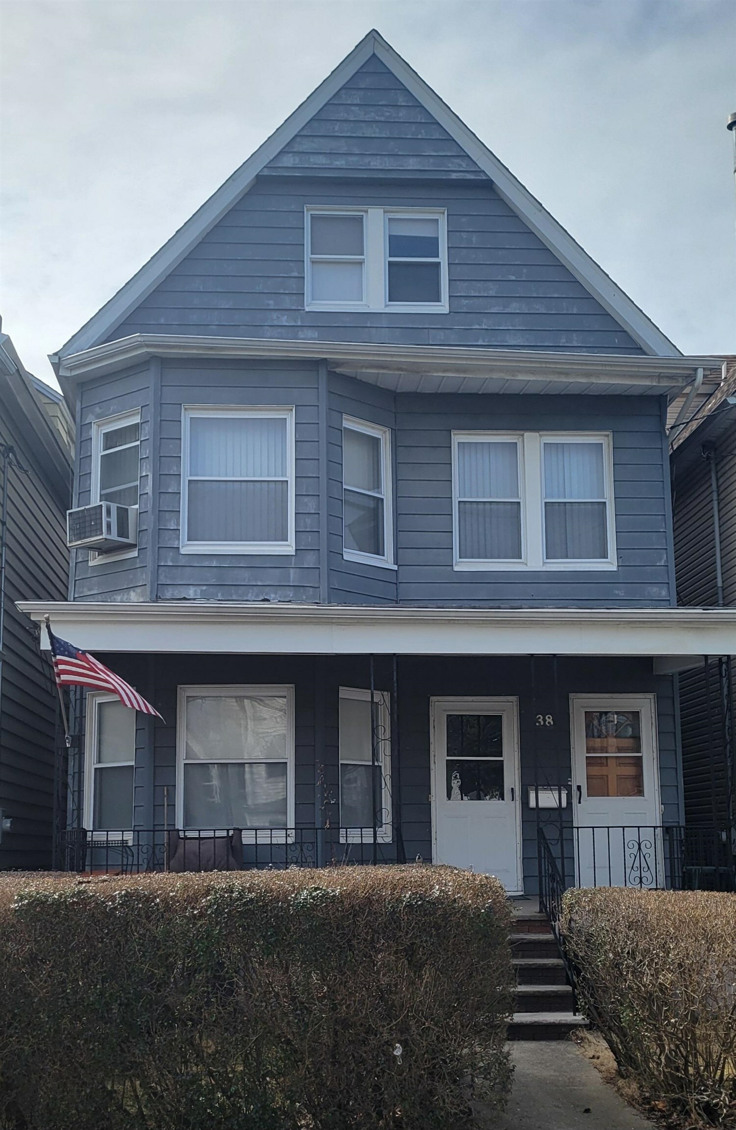 Property Photo: 38 East 35th St NJ 07002