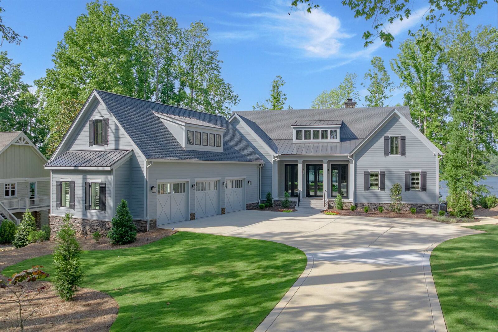 Property Photo:  1300 Lake Club Drive  GA 30642 